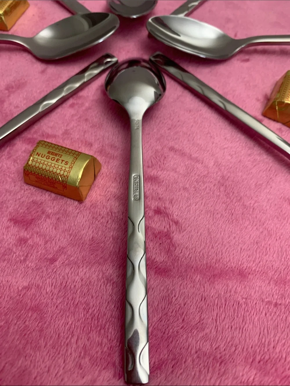 Oneida Shui Pattern Stainless Steel Teaspoon Set of 8 NWOT